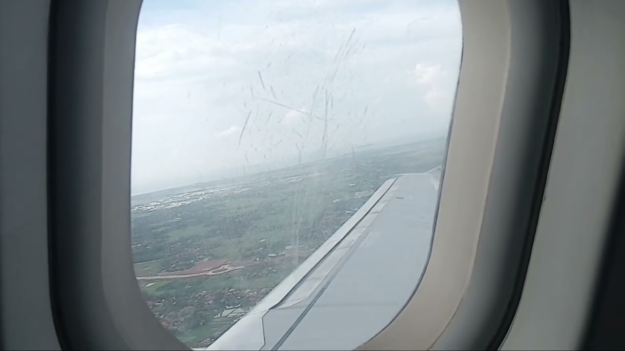 Airplane takeoff Garuda 20250402_151843.mp4