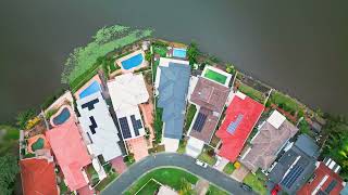 10 Emerton Cres, Robina QLD 4226