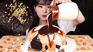 이마트 헤이즐넛초코케이크 허쉬 요거트 듬뿍 부어서 케이크 먹방 Hazelnut Chocolate cake Hershey yogurt Choco Dessert MUKBANG ASMR