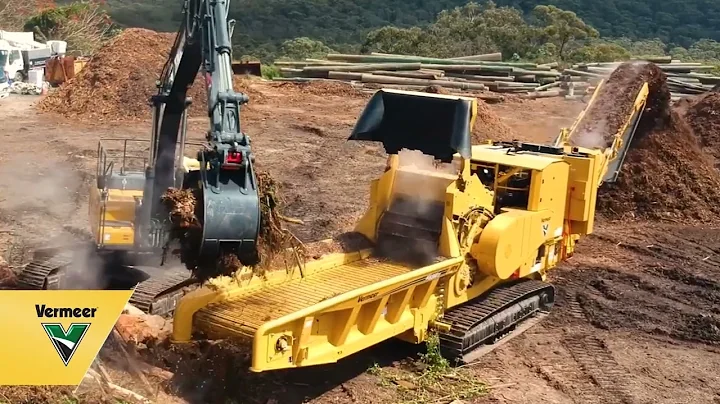 Vermeer HG6800TX Horizontal Grinder – Eats Roots & Leaves