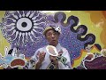 超人!?ナ・マーコ(絵本『ナマコ天国』より)