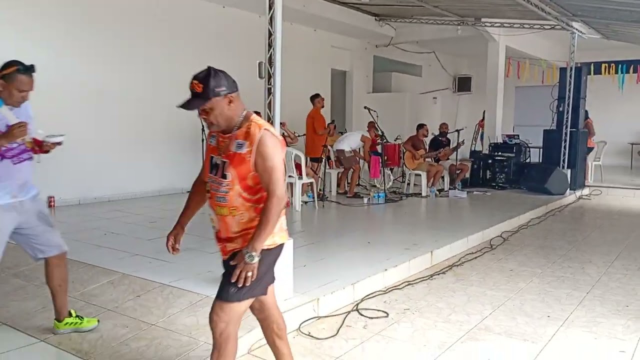 Eu no baile de carnaval de Timbaúba 2026