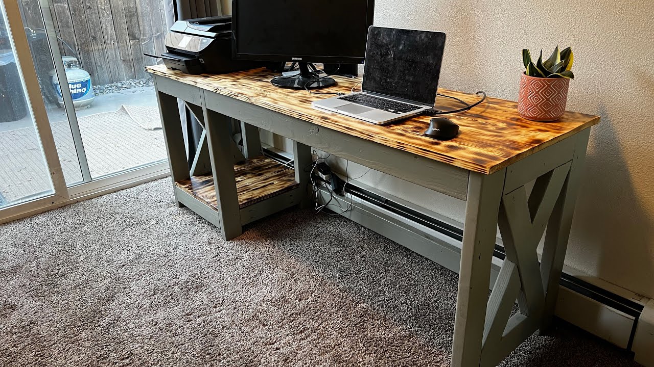 DIY Farmhouse Computer Table Build {Strong And Stable} - YouTube