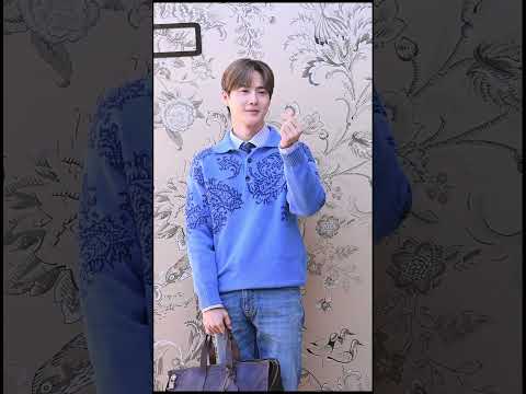 엑소 수호, 여심 녹이는 손하트에 심쿵하네~