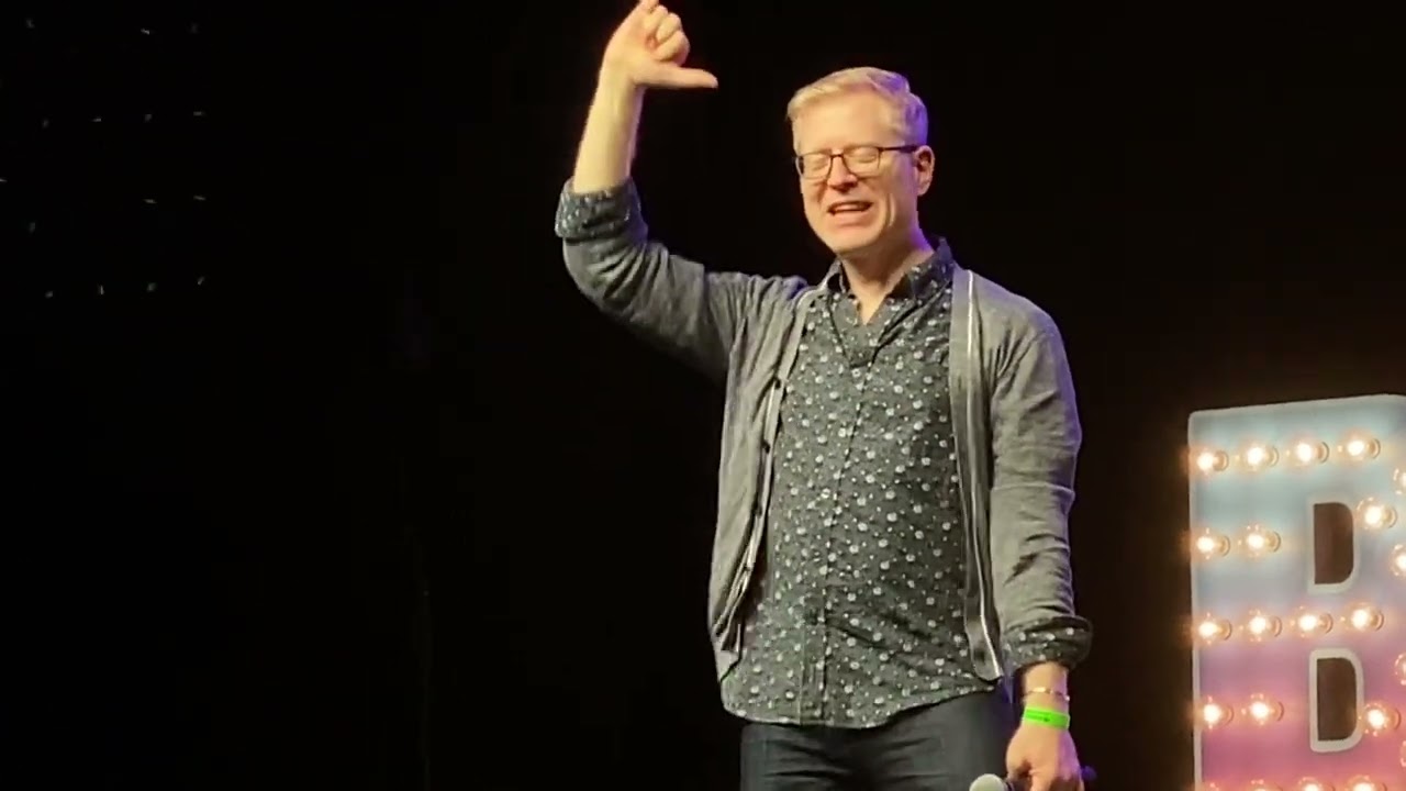 Anthony Rapp “Out Tonight” Lip Sync at BroadwayCon Cabaret 2022