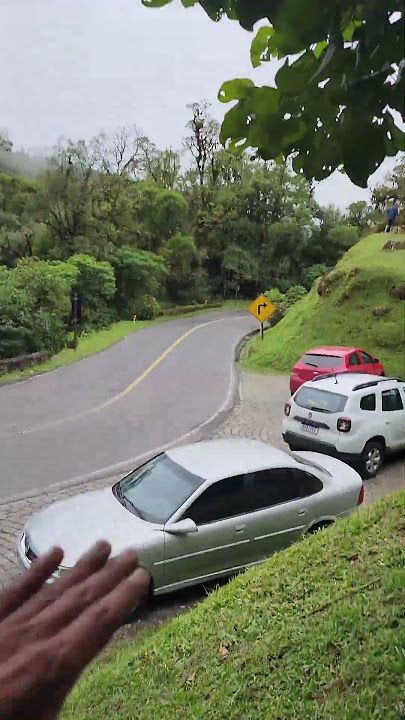 Everyone stopped to see 😲 showing the Serra da Graciosa waterfall up close. #explore #shorts