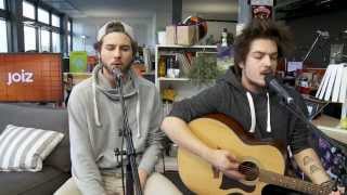 Milky Chance - "Nevermind" (live @ joiz)