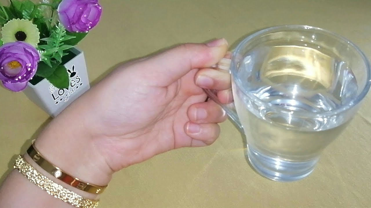 سارعوا بشرب هذا الماء قسما بالله يجيك فتح عظيم لبيتك ورزق عمرك ماحلمتي بيه محبة وقبول لن تتخيليها