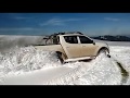Mitsubishi L200 snow drift