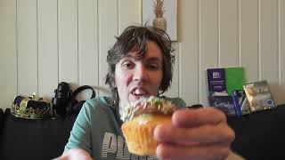 Cozy Chat, sort of ASMR - Soft spoken talk, helping you with your day and eating a muffin screenshot 4