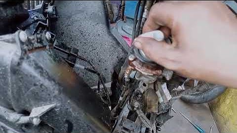 GAS COVER AT COMPARTMENT PROBLEM DI MABUKSAN PANOORIN (NMAX VERSION 2)