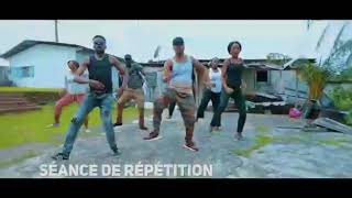 PRINCE KIALA frappe fort!!!.. La Demo de la chanson toi c'est laba moi c'est ici, coup de Maître!!