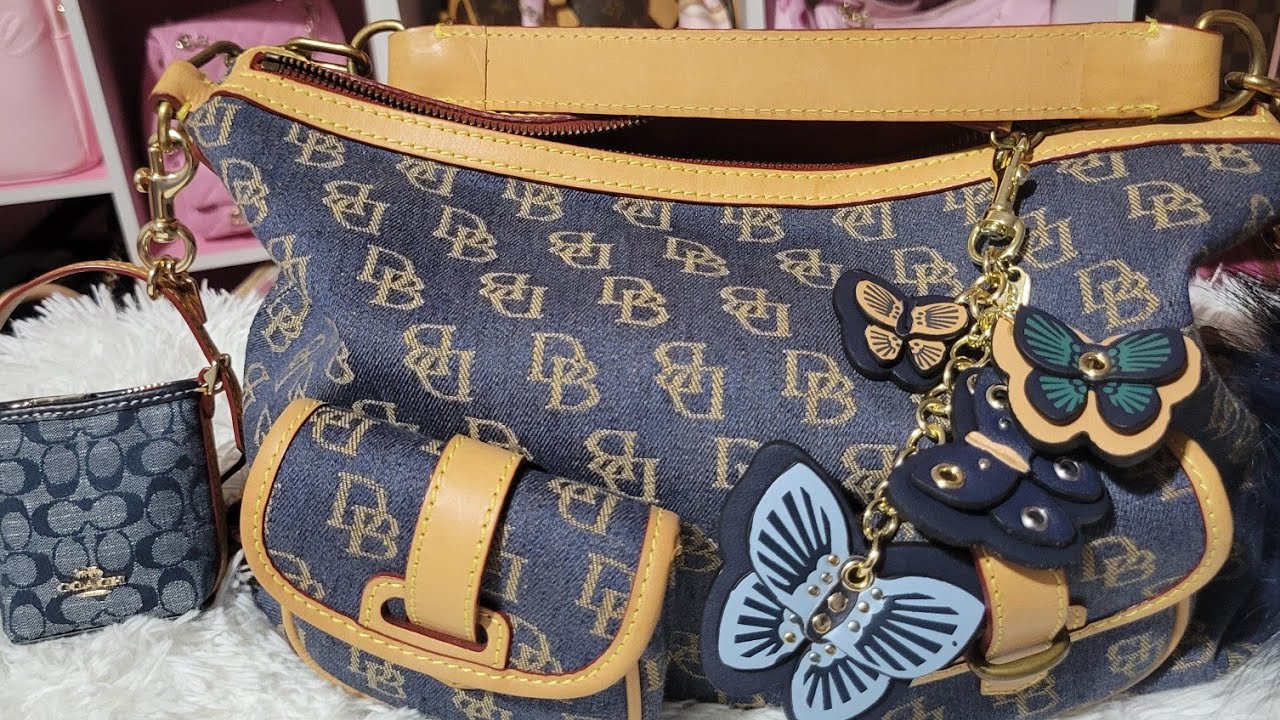 Что в моей джинсовой сумке Dooney And Bourke Y2K?