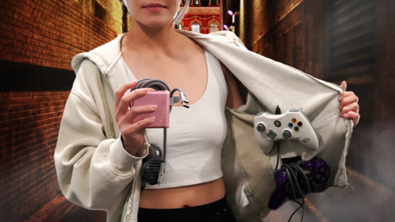 ASMR Gamer Girl Selling You Bootleg Triggers In Dark Alleyway Roleplay (whispering)