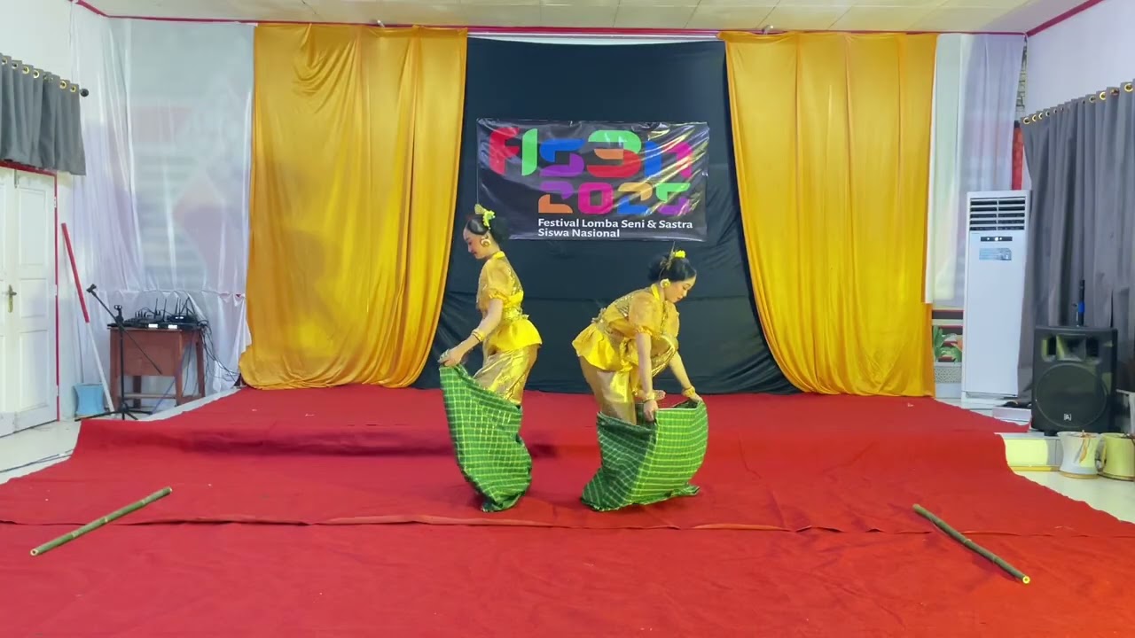 Tari Kreasi Berpasangan FLS2N (TOBAINE PASANGKAYU) UPTD SMA 1 PASANGKAYU