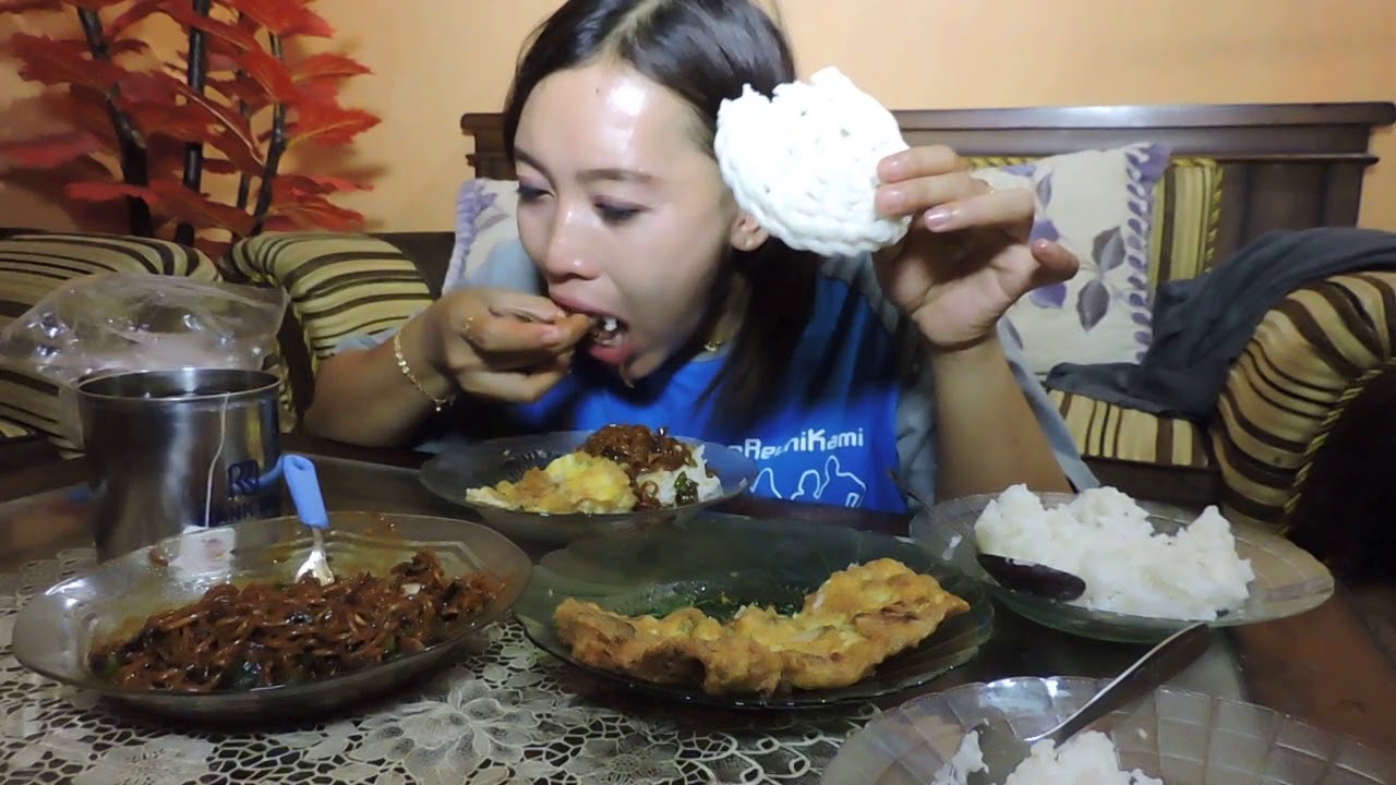 Indonesia Brebes Street Food : Menikmati Mie Goreng Cinta, Bareng Chef Nok Eti//223//Seri II