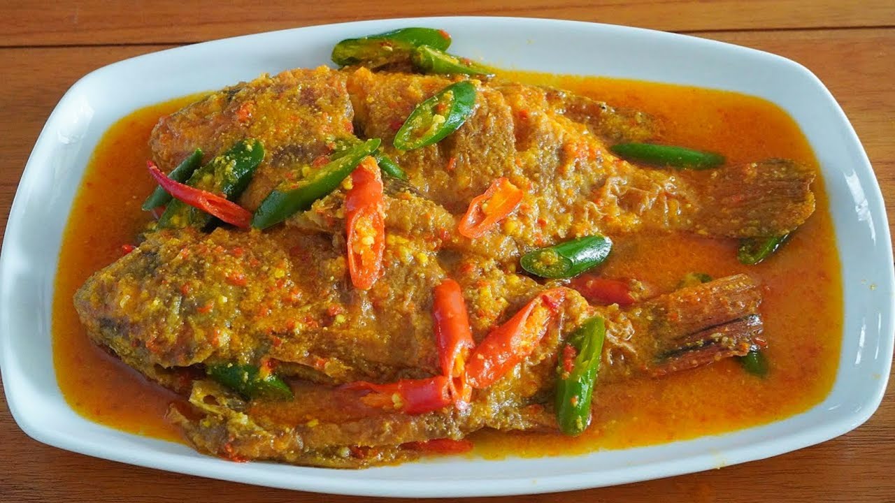 SETELAH MENCOBANYA KAMU AKAN SERING MASAK IKAN SEPERTI INI, BUMBUNYA LEZAT