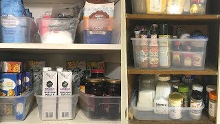 This summer i took it upon myself to finally organize my pantry
closets and one troublesome cabinet in kitchen make them workable for
me. ...