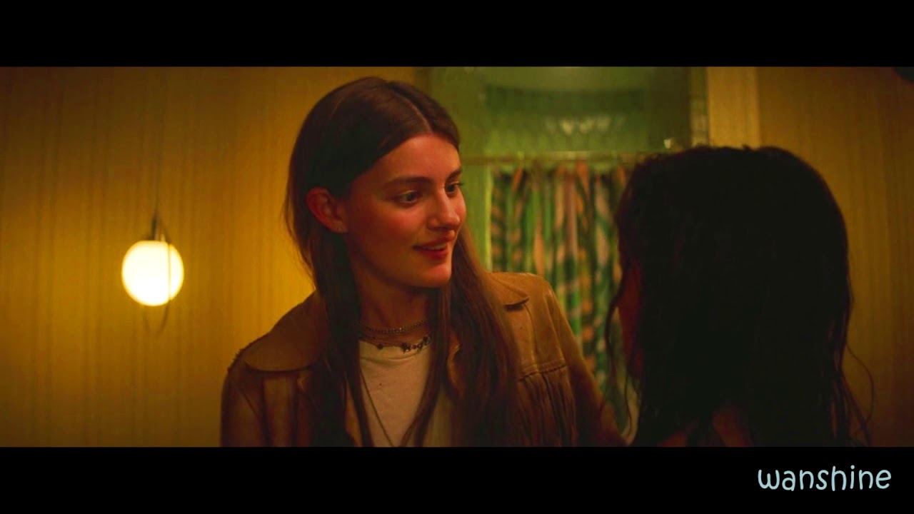 [booksmart] crush