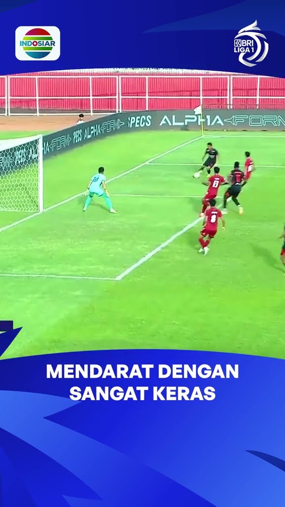 Saking kerasnya sampe nembus lapisan bumi ? #shorts #liga1