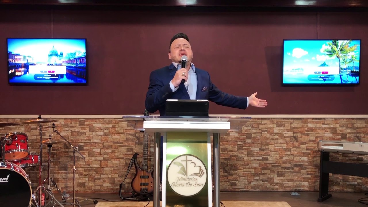 Adorando y Ministrando la Unción