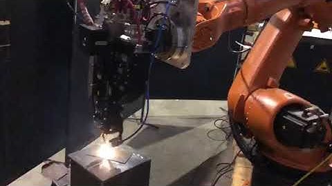 Robot Kuka kr60L30, krc2 ed05 controller con laser in EUROBOTS