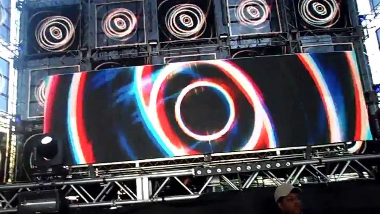 Thomas Gold Sahara Tent First 20 minutes @ Coachella Weekend 1 4/13/13