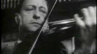 Jascha Heifetz plays Melodie by Gluck chords