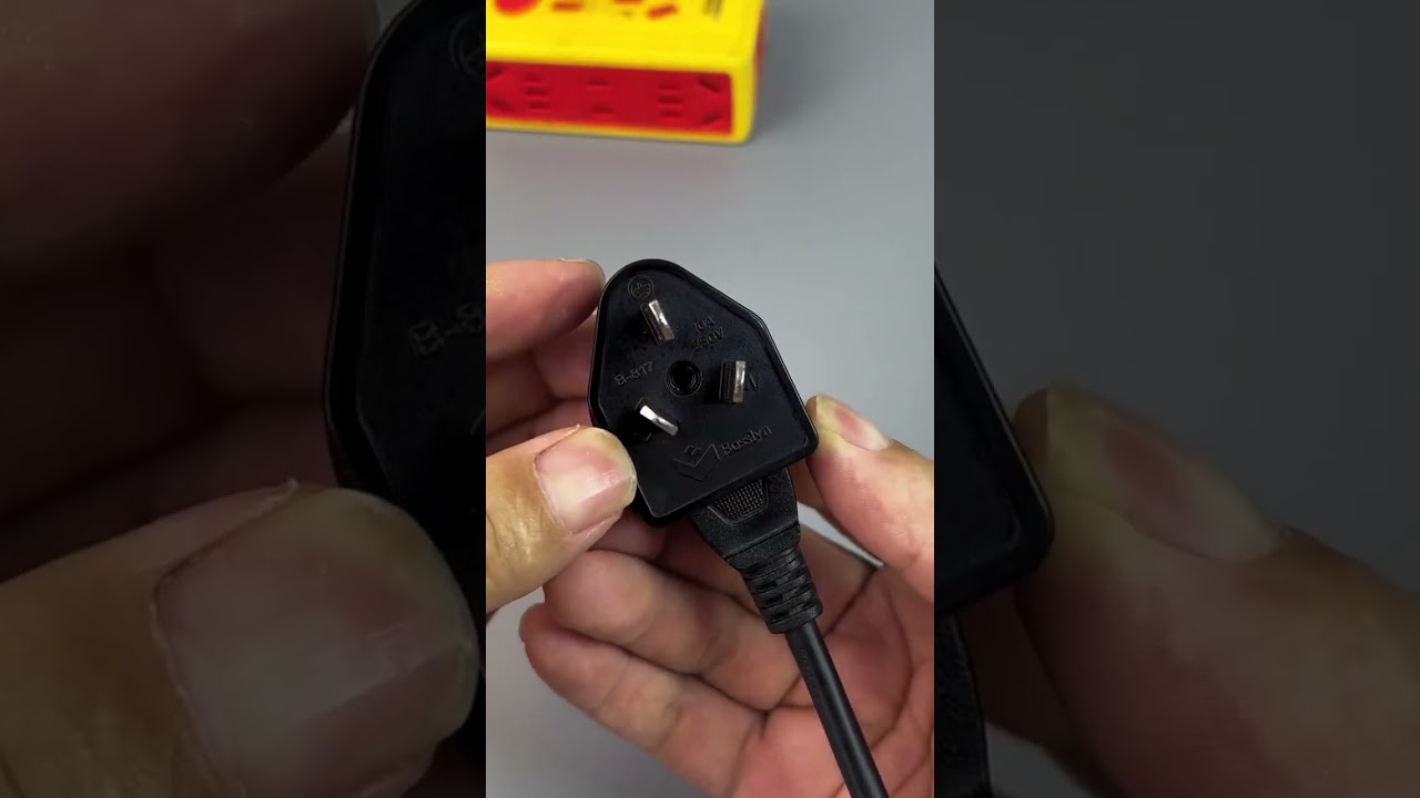 Universal Plug Adapter