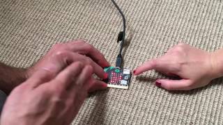 CLICK BATTLE microbit