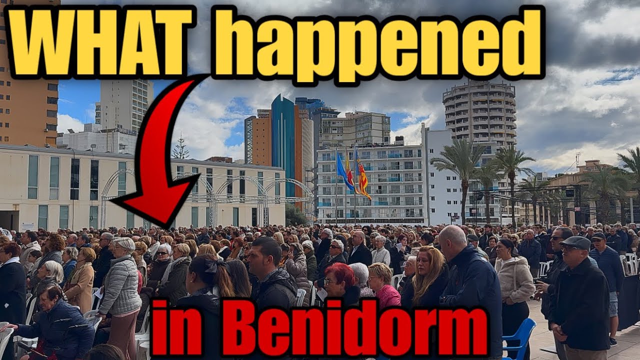 В Бенидорме полно народу! Что происходит?! 😲☀️