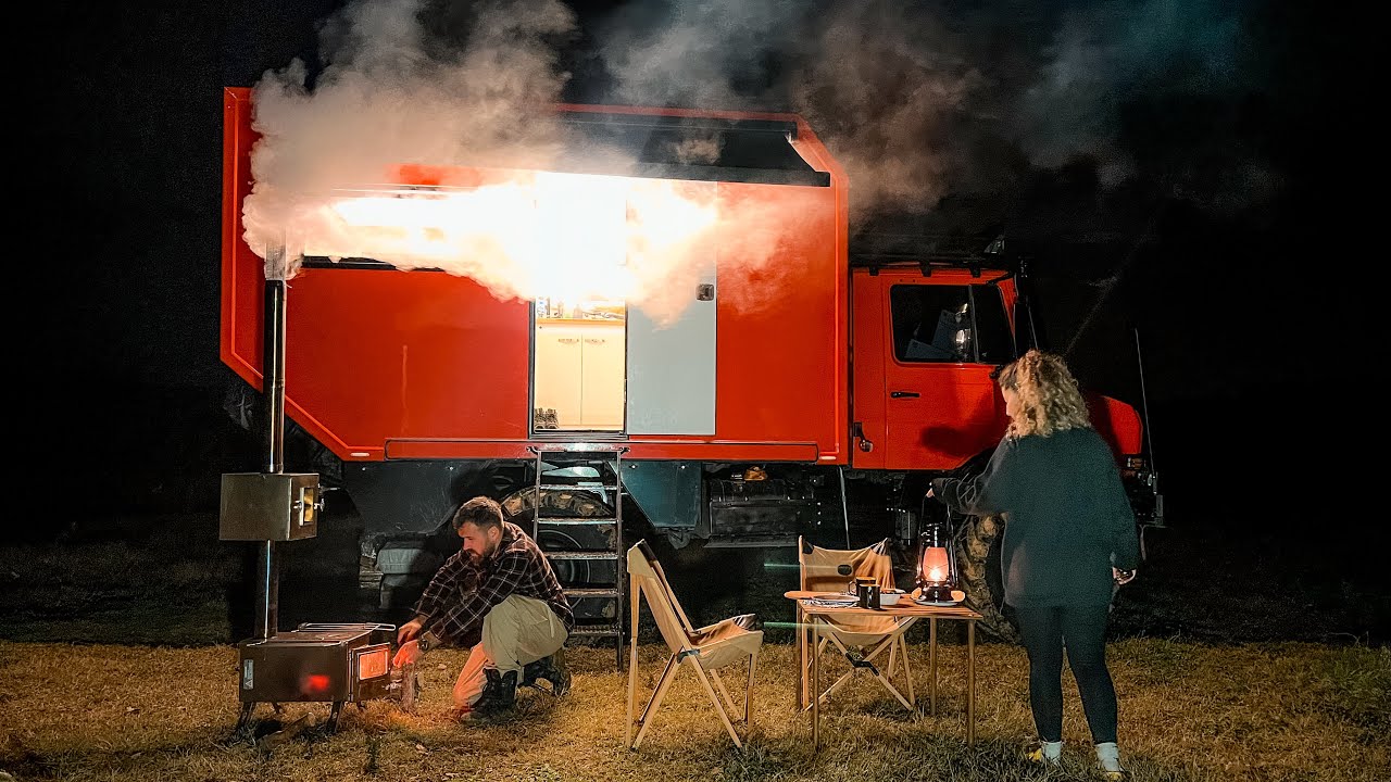 МЫ СЛЫШИМ ГОЛОСА, БЛАГОСЛОВЛЯЮЩИЕ НАС В ЛАГЕРЕ