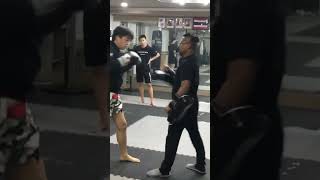 #무에타이 #킥복싱 #muaythaifamily #thaiboxinglife #격투기 #muaythai #kickboxing #입식격투기
