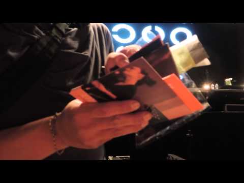 20130510徐佳瑩 [不只是你想看見的我]演唱會@ATT SHOW BOX之徐佳瑩/繼續理想人生演唱會實況錄音2CD團購現場領取花絮16