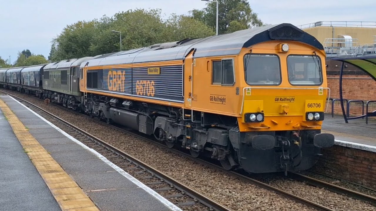 66706 Takes 69003 Back to Donny Then brings 69012 to Tuebrook 