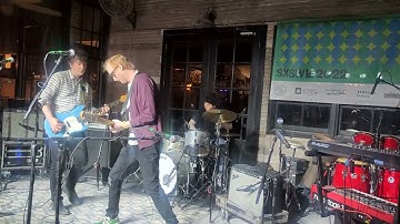Kiwi Jr. - Cooler Returns - Live @ Lucille, Austin, TX - 2022-03-18