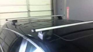 Mazda CX9 Outfitted with a Thule Rapid Podium Roof Rack