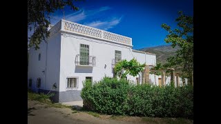Órgiva. For sale Traditional Cortijo  with Roof terrace and Flat Land In The Alpujarras – Órgiva.