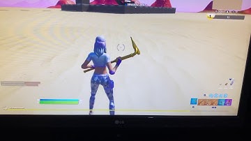 Walking out of the map in BHE 1v1 build fights... (Fortnite)