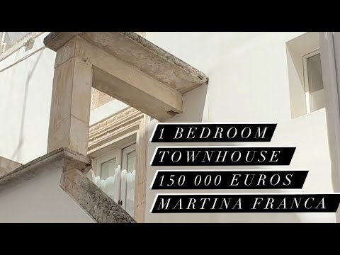 Cute little townhouse in the heart of Martina Franca in Puglia.