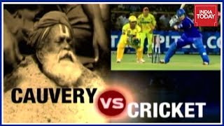 As IPL Players Leave For Match, #Cauvery Stir Continues Outside Stadium | 5ive Live screenshot 3