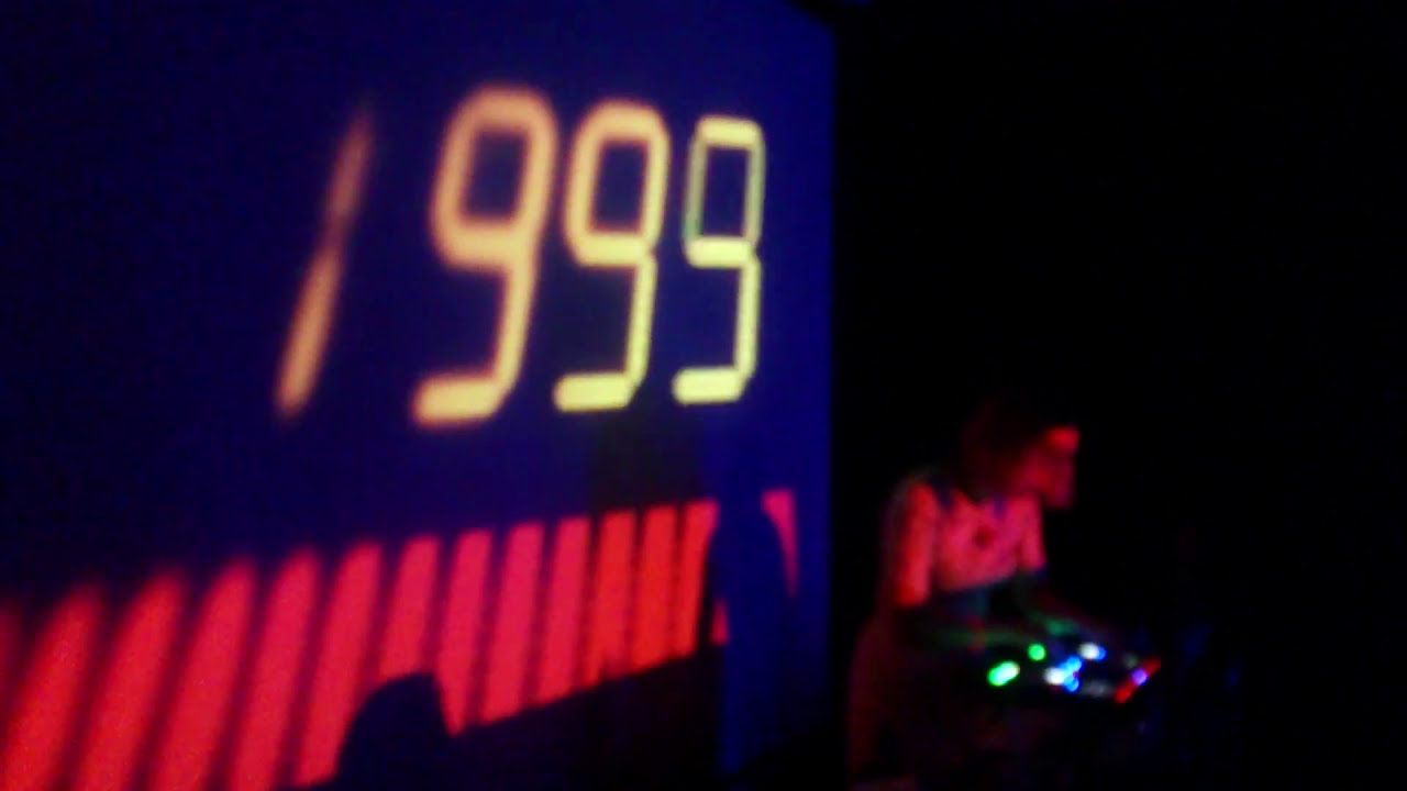 YouTube에서 11.08 RETRO party MIAMI VICE - Kiev, M4 LIVE💥 보기 YouTube에서 11.08 RETRO party MIAMI VICE - Kiev, M4 LIVE💥 보기