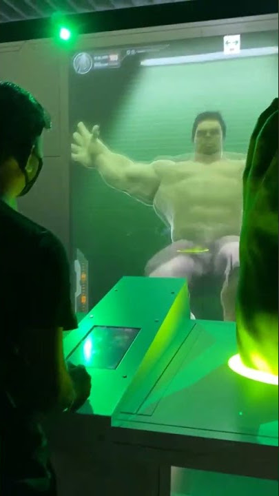 Go green.. 📍Avengers Station, Tokyo #Marvel #hulk #avengerstation #tokyorevengers #tokyo #japan