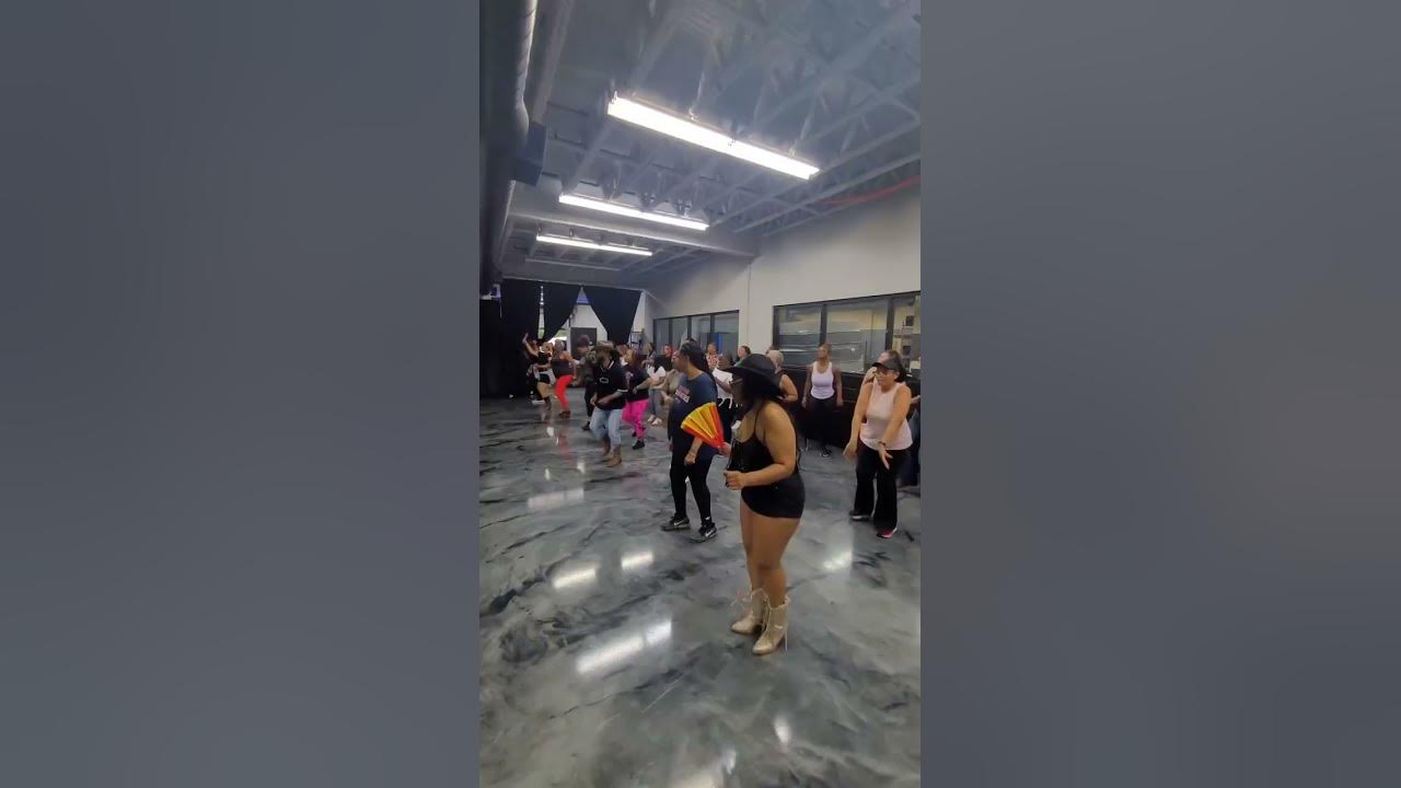 Keep on steppin π€ π₯ #linedance #dancefitness #workout #hype #swaywithsamone #kennesaw #atlanta Keep on steppin π€ π₯ #linedance #dancefitness #workout #hype #swaywithsamone #kennesaw #atlanta