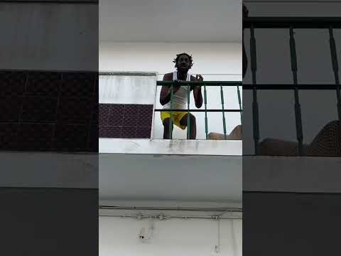 Saiu Da Casa Do Namorado Sem Cueca😅