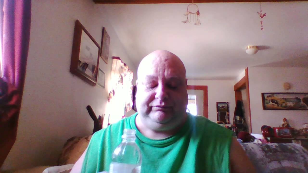 subscriber bot chugging 16oz of white vinegar in 10 seconds