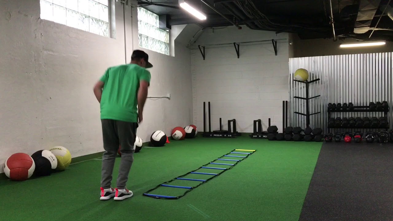 AGILITY LADDER ZIG ZAGS YouTube