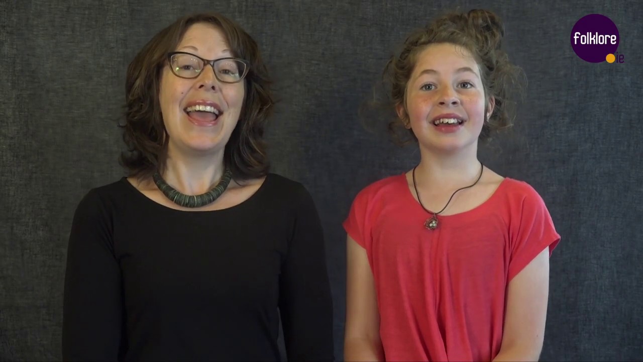 'The Robin Song' - Traditional Song Workshop - sing along with Aileen and Nellie