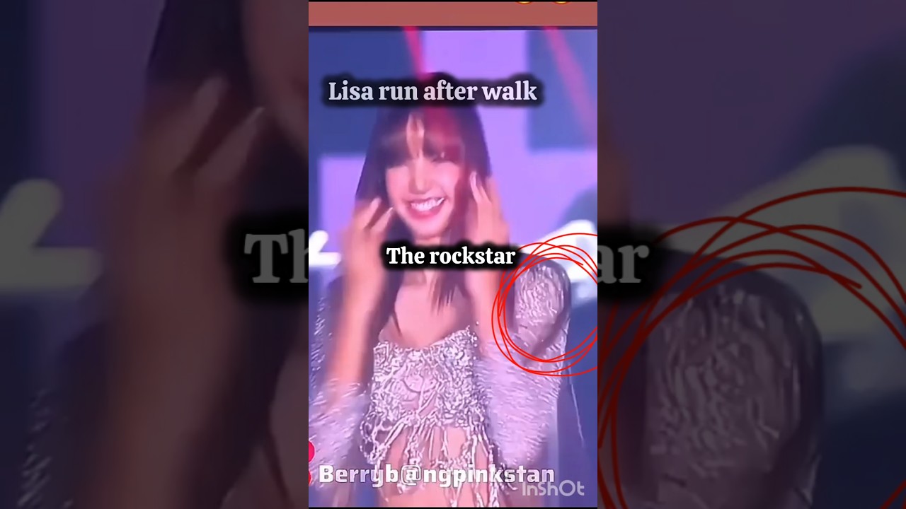 Lisa run cutely back after walk 