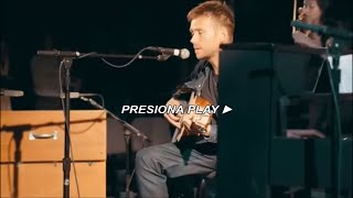 Damon Albarn - Lonely Press Play (Subtitulado en Español)